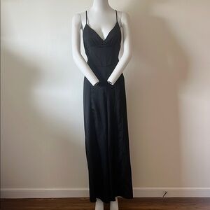 2bella Black Backless Jumpsuit Satin Size L New With Tag